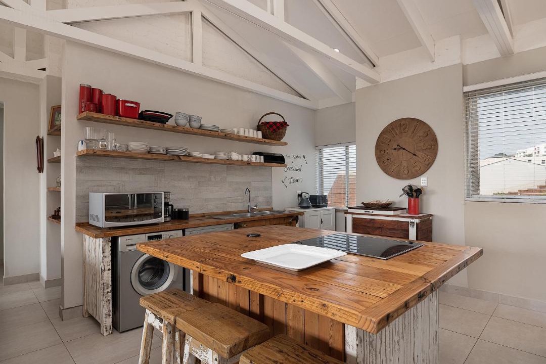 Photo of Kitchen in Shaka's Rock