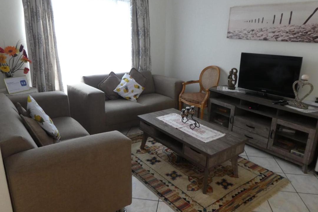 Photo of Livingroom in Edenvale
