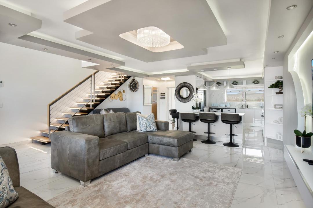 Photo of Livingroom in Century City