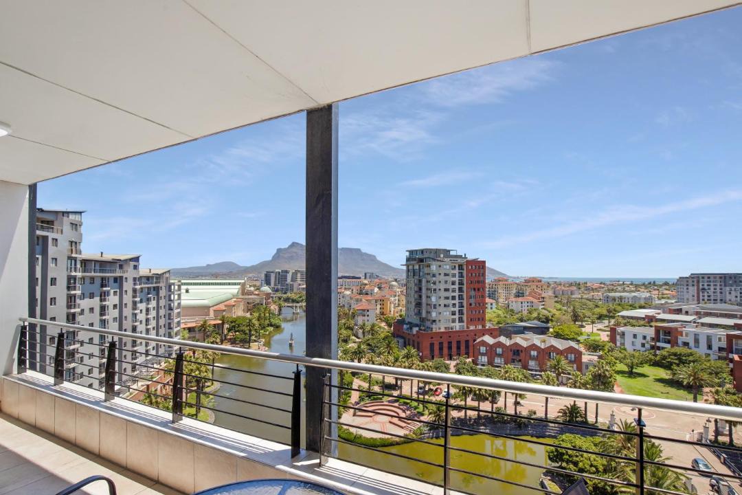 Photo of Patio Balcony in Century City