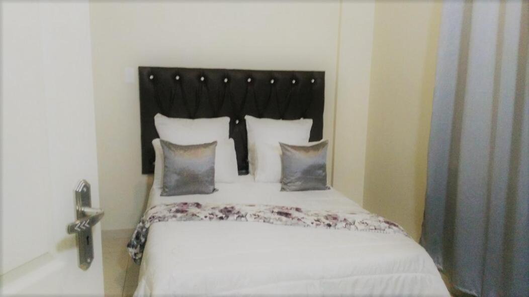 Photo of Bedroom in South Beach