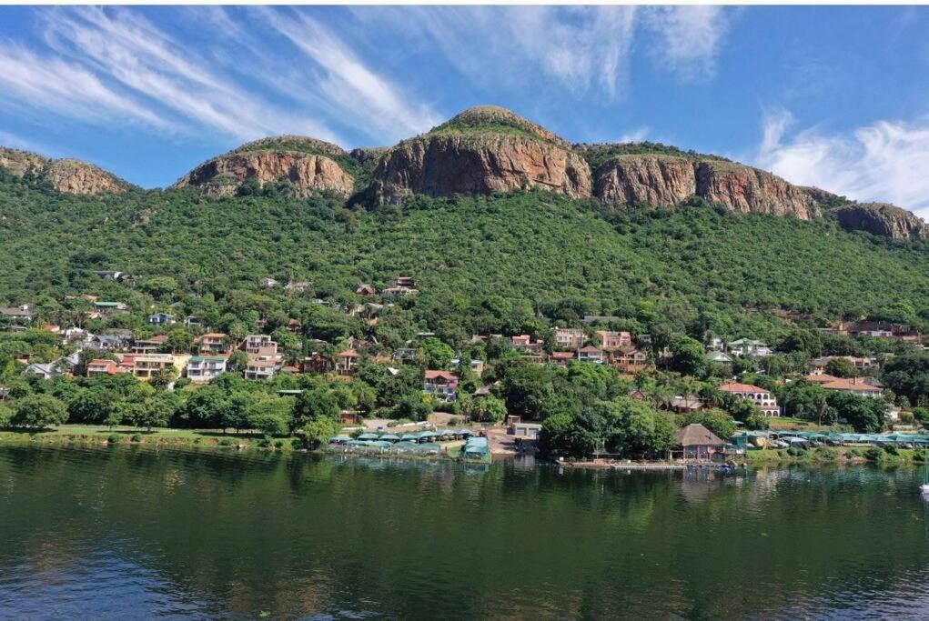 Photo of Outdoor in Kosmos