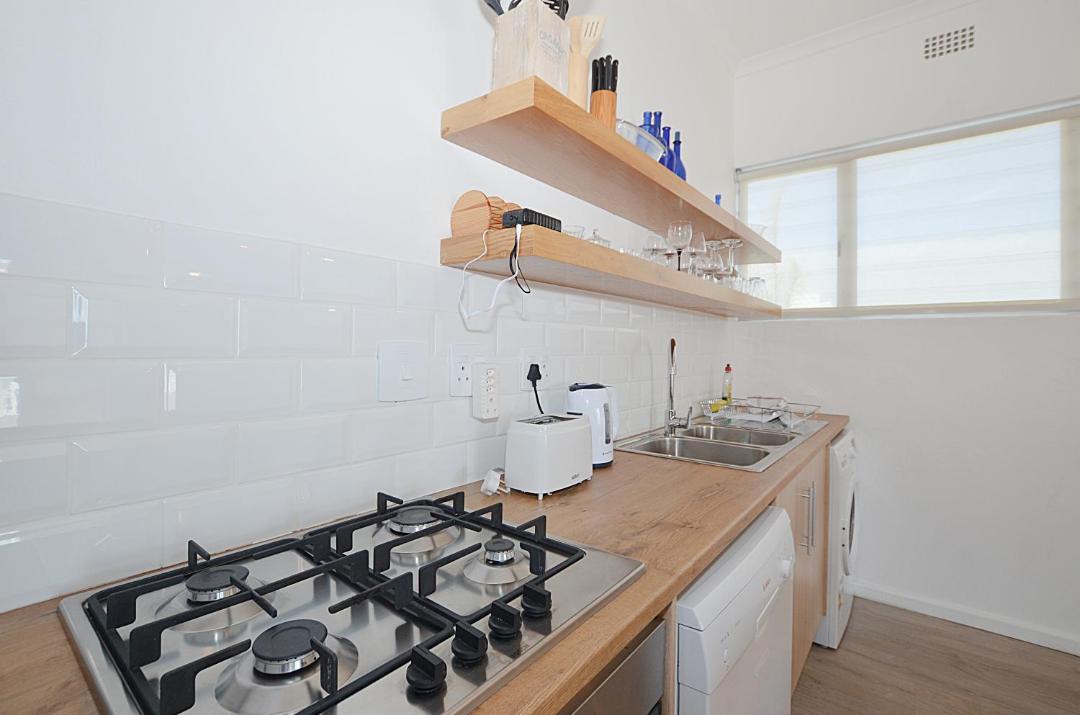 Photo of Kitchen in Yzerfontein