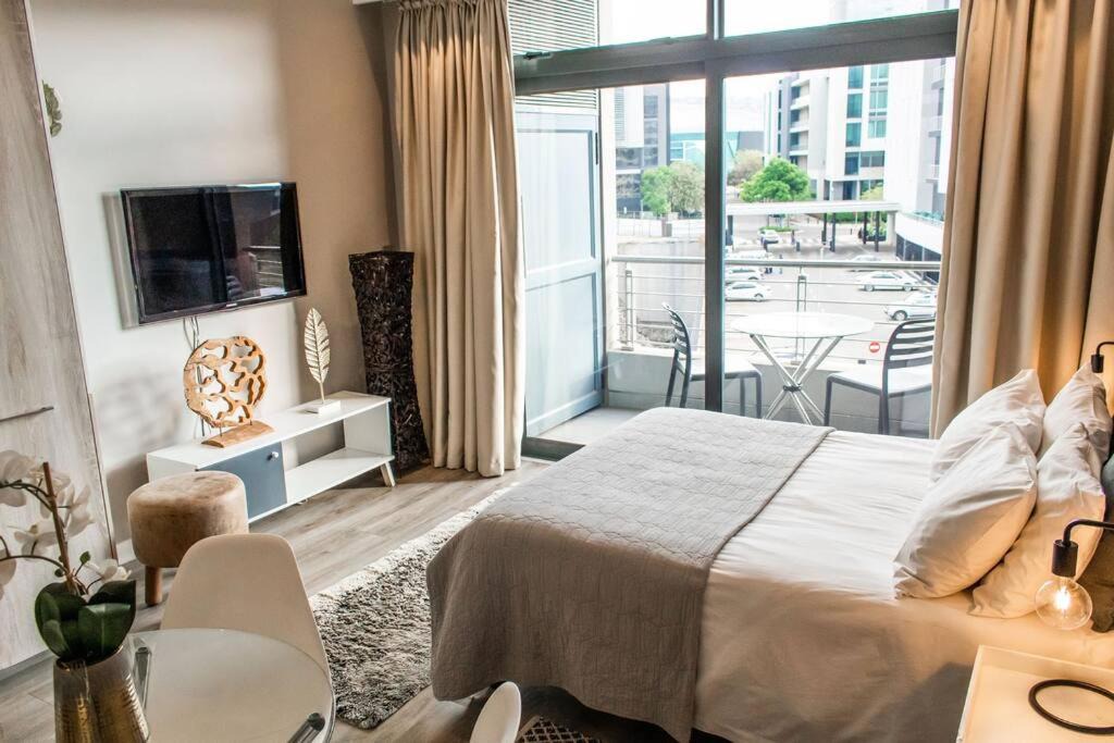 Photo of Bedroom in Menlyn