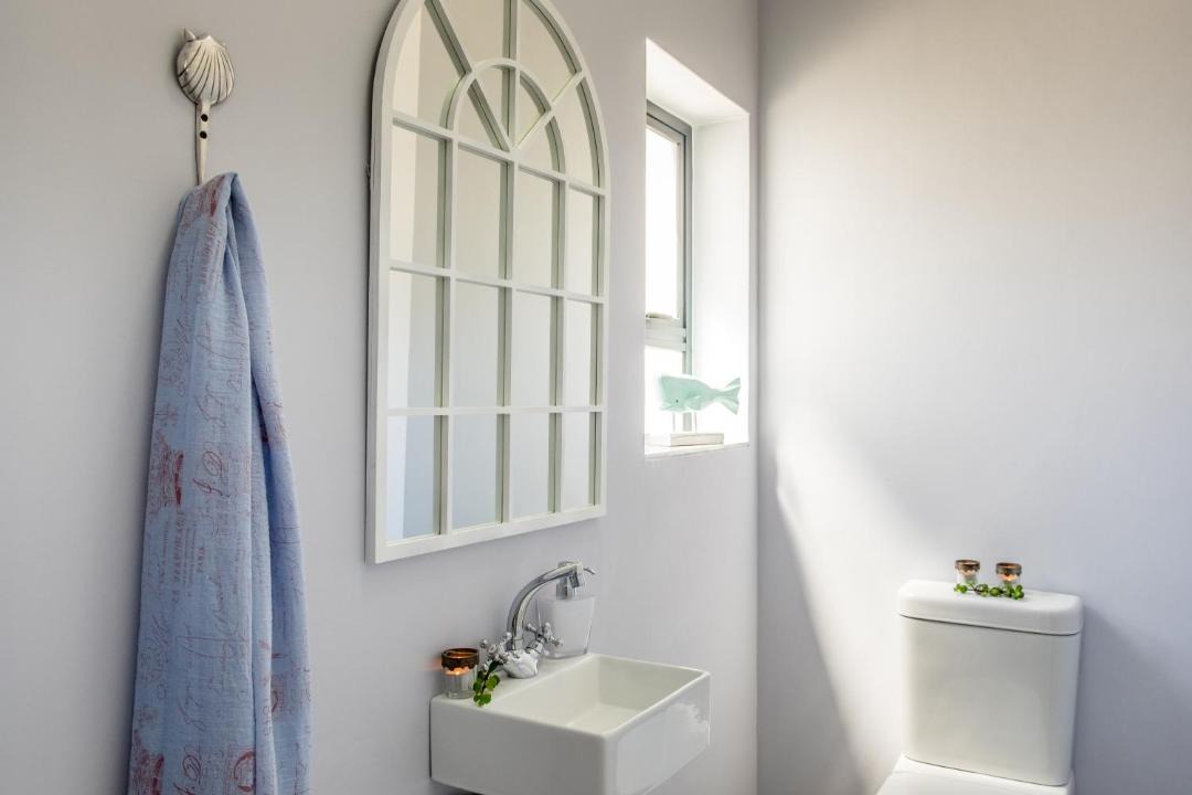 Photo of Bathroom in Britannia Bay