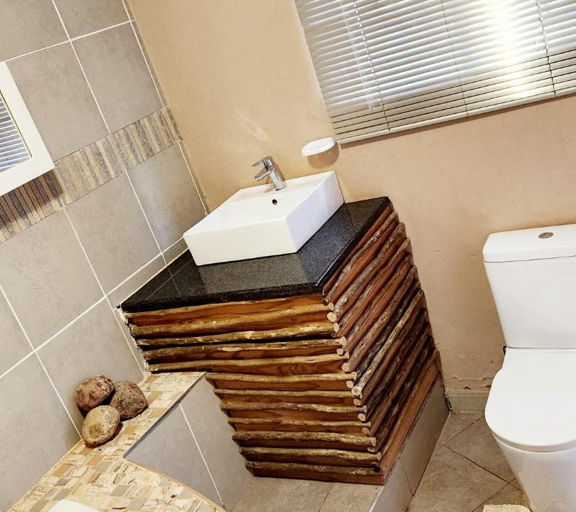 Photo of Bathroom in Thohoyandou