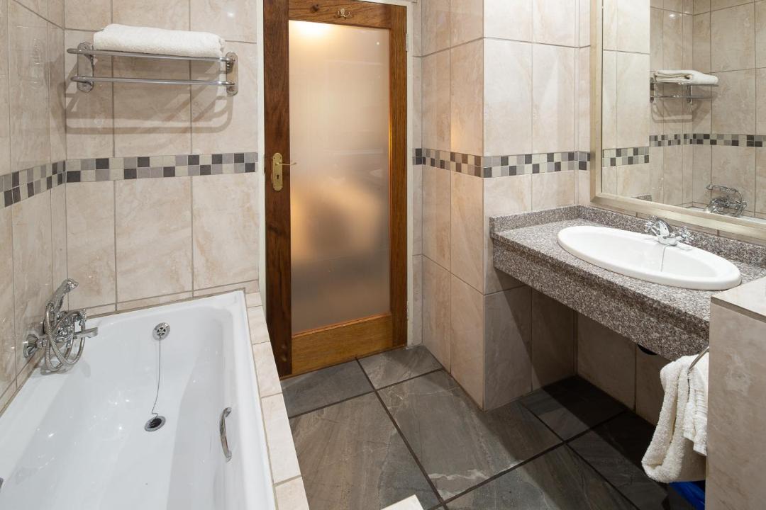 Photo of Bathroom in Lephalale