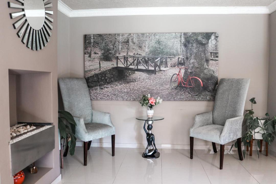 Photo of Livingroom in Moreleta Park