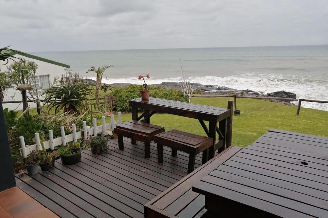 Photo of Patio Balcony in Mazeppa Bay