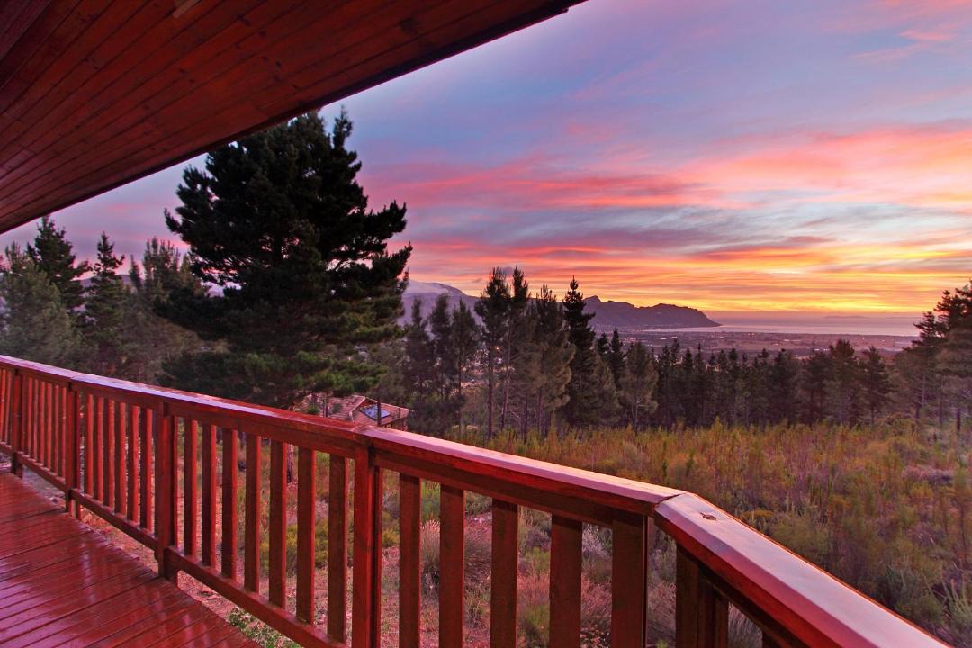 Photo of Patio Balcony in Helderberg Rural