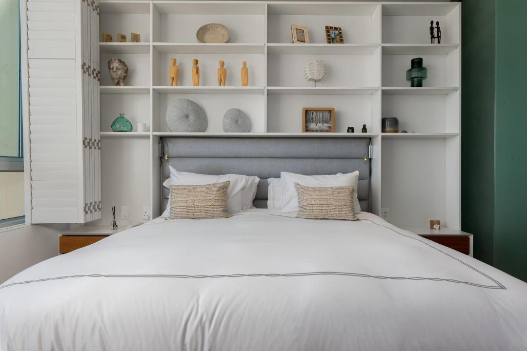 Photo of Bedroom in Bantry Bay