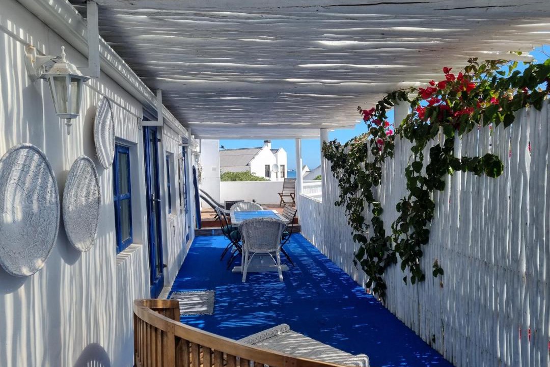 Photo of Others in Paternoster