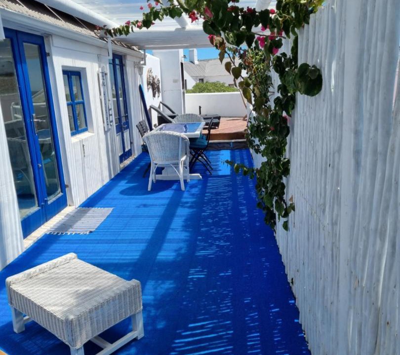 Photo of Others in Paternoster
