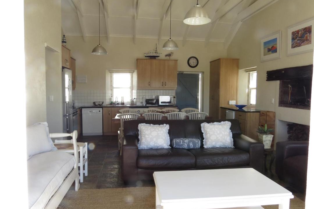 Photo of Others in Paternoster