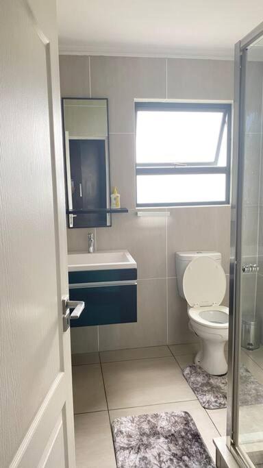Photo of Bathroom in Greater Johannesburg Metropolitan Area