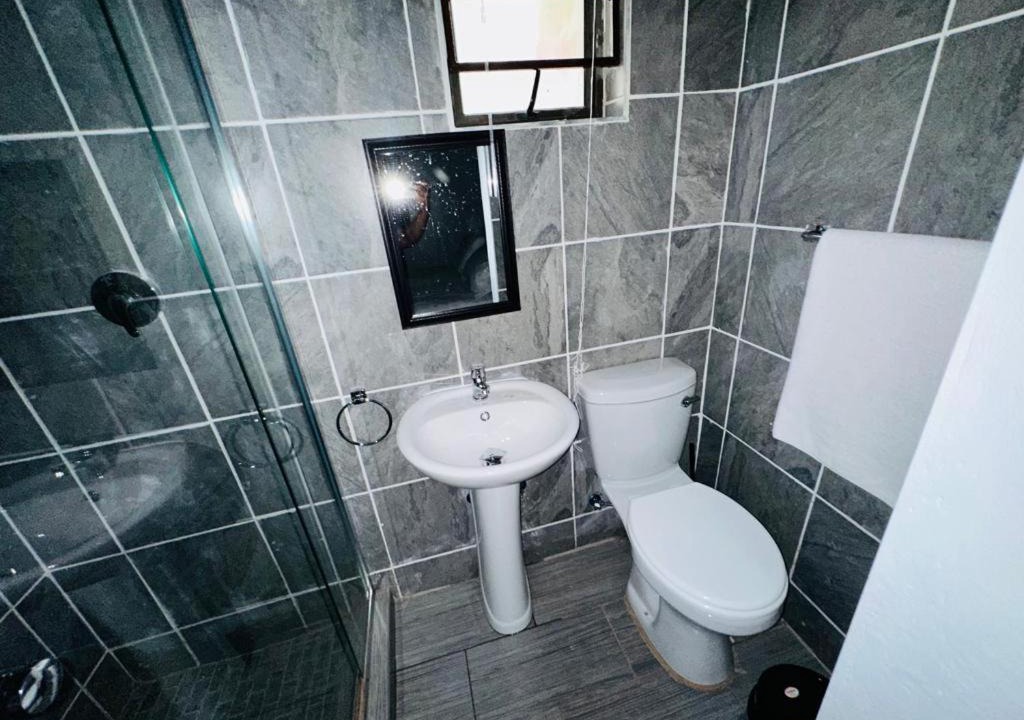 Photo of Bathroom in Bezuidenhout Valley