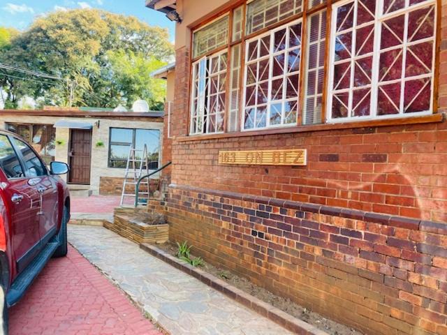 Photo of Others in Bezuidenhout Valley
