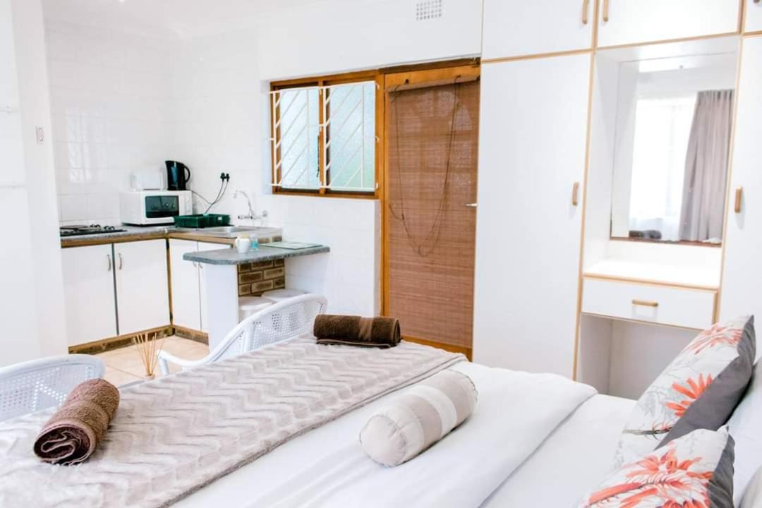 Photo of Bedroom in Ezembeni