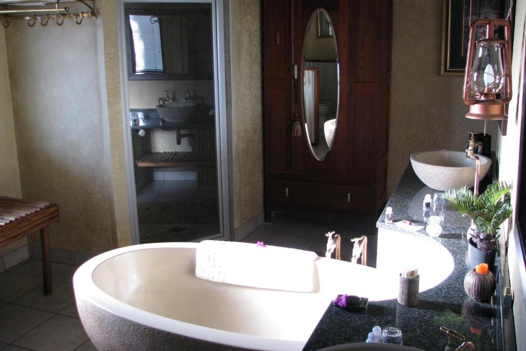 Photo of Bathroom in Rust De Winter