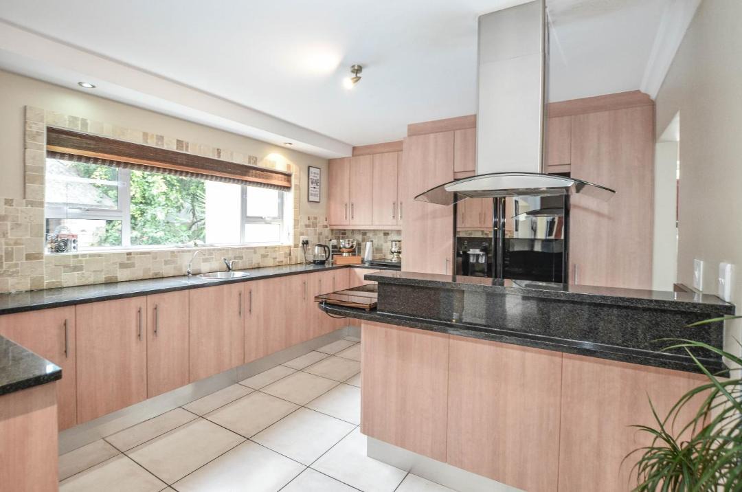 Photo of Kitchen in Sunset Beach