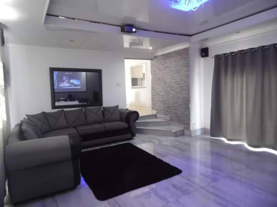 Photo of Livingroom in Beacon Bay