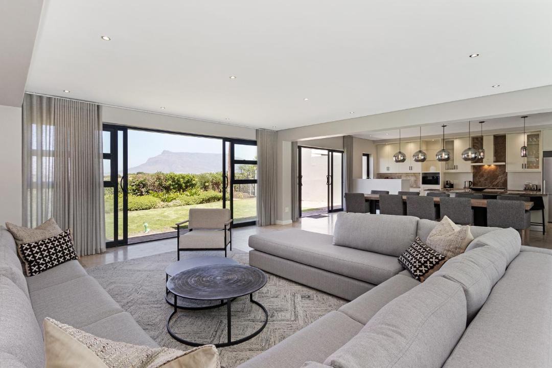 Photo of Livingroom in Sunset Beach