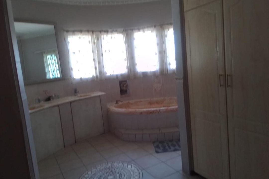 Photo of Bathroom in Mahikeng
