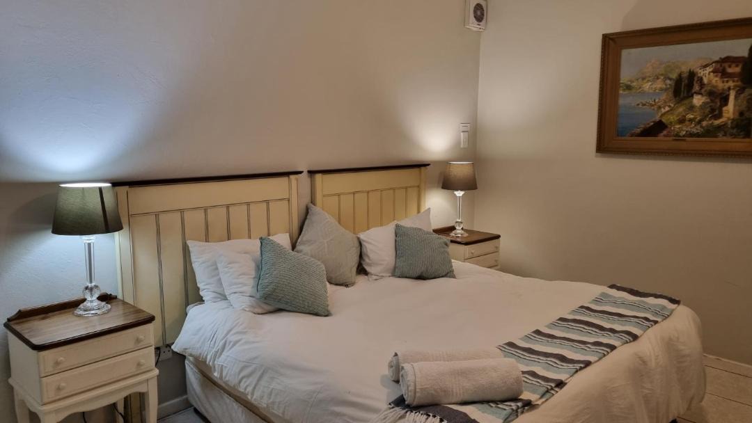 Photo of Bedroom in Bluewater Bay