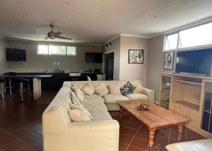 Photo of Others in Bloubergstrand