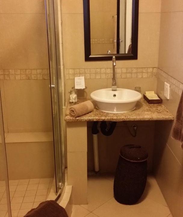 Photo of Bathroom in Eldoraigne