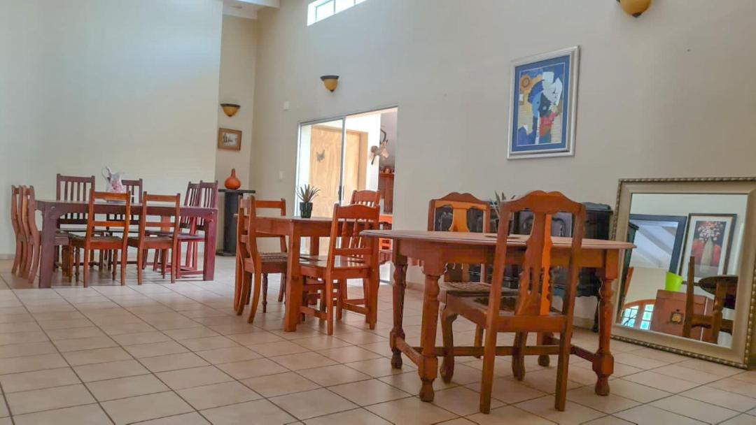 Photo of Livingroom in Thabazimbi