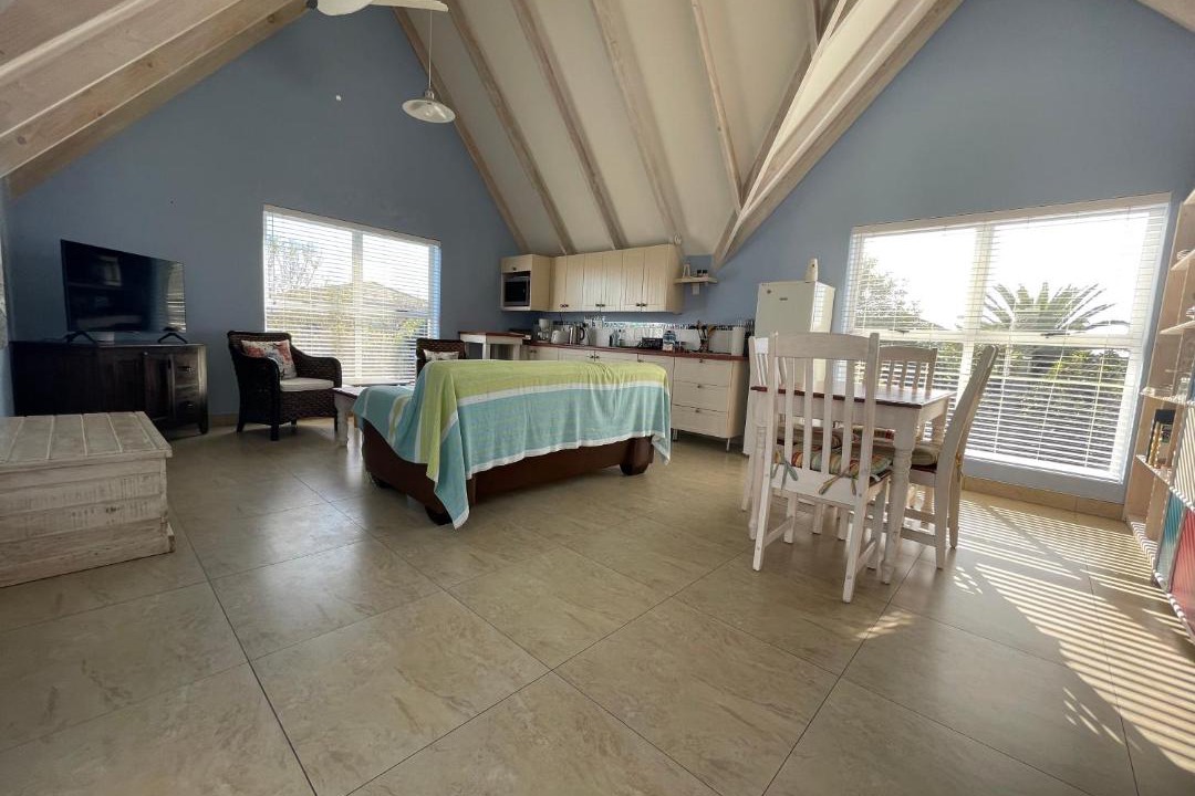 Photo of Livingroom in Sunset Beach