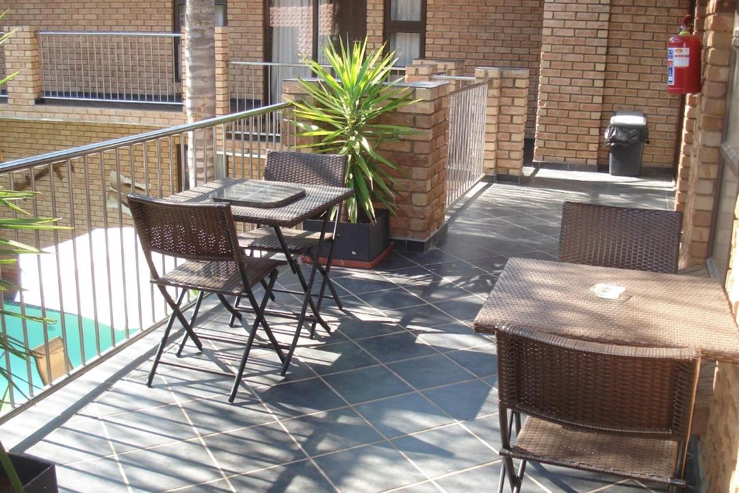 Photo of Patio Balcony in Eldoraigne