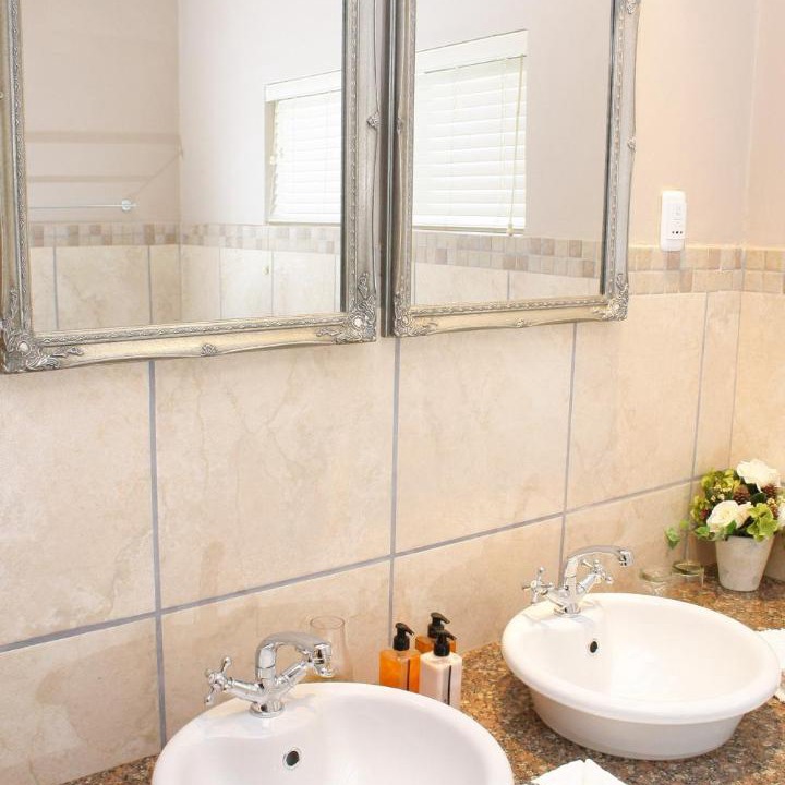 Photo of Bathroom in Schoemanshoek