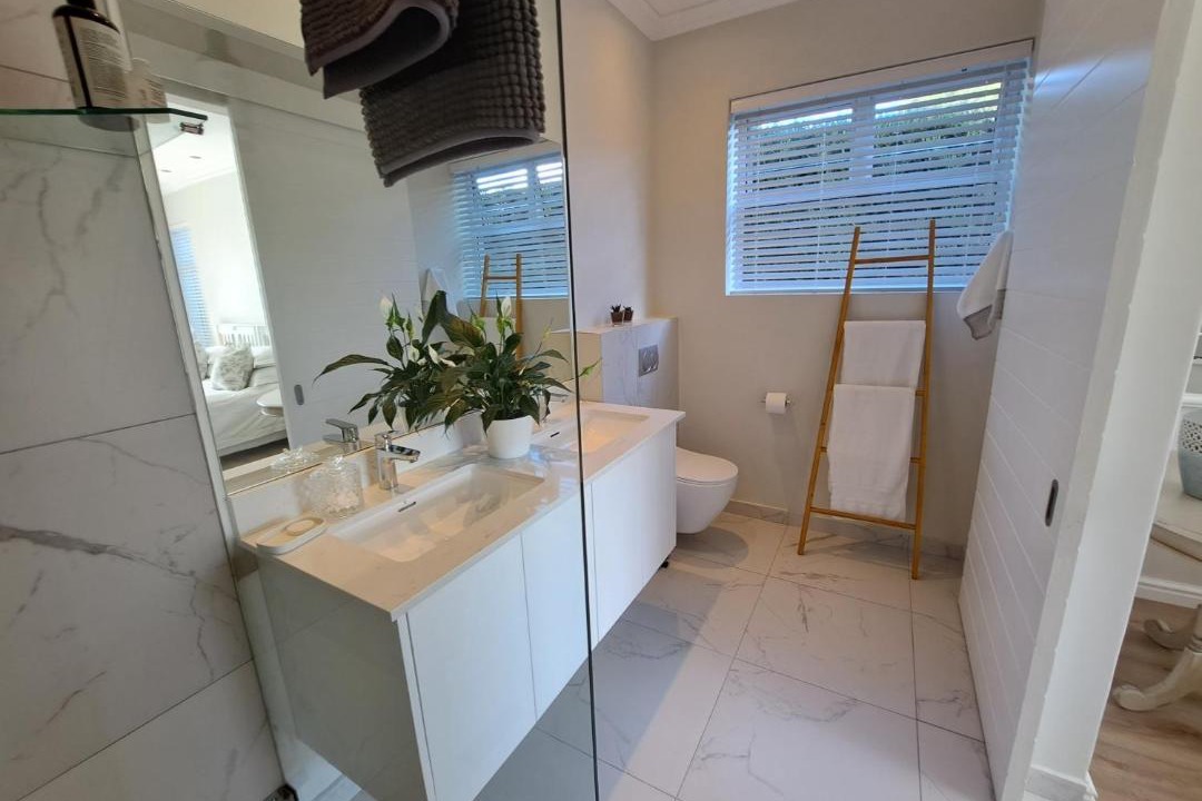 Photo of Bathroom in Knysna