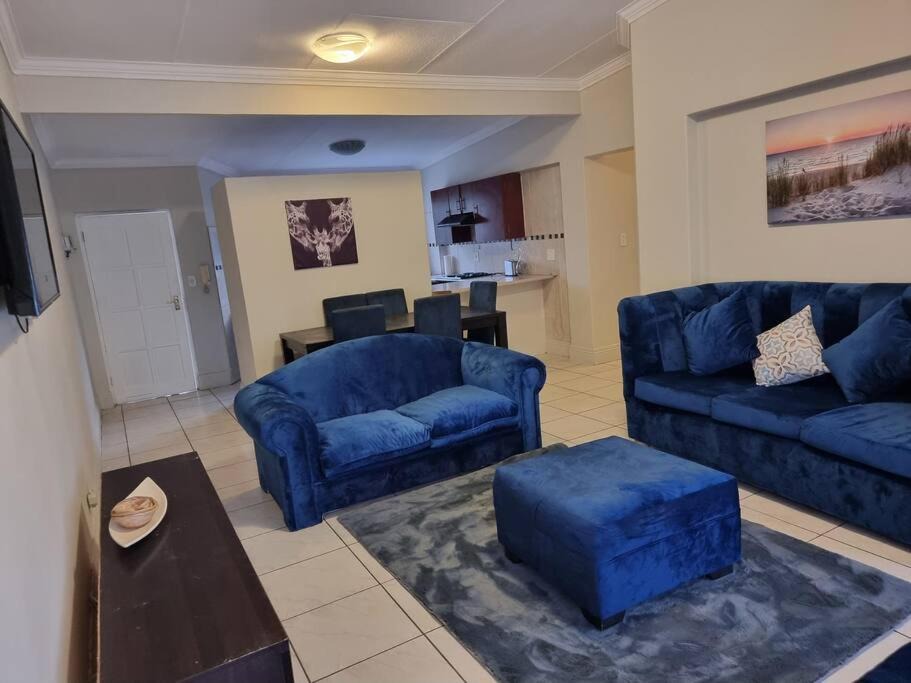 Photo of Livingroom in Greater Johannesburg Metropolitan Area