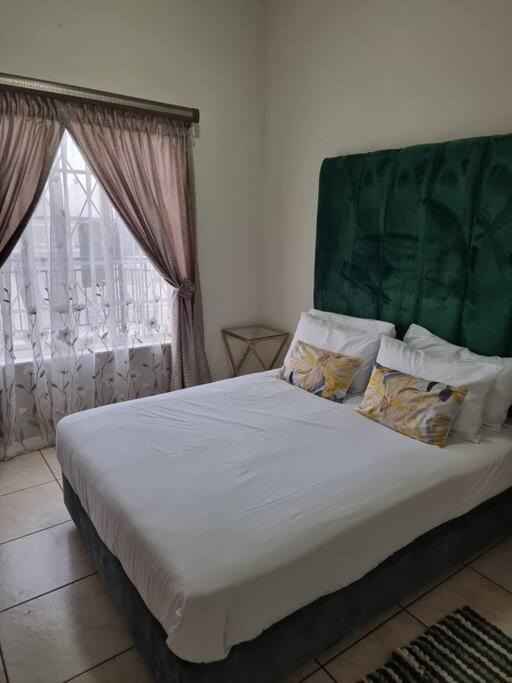 Photo of Bedroom in Greater Johannesburg Metropolitan Area