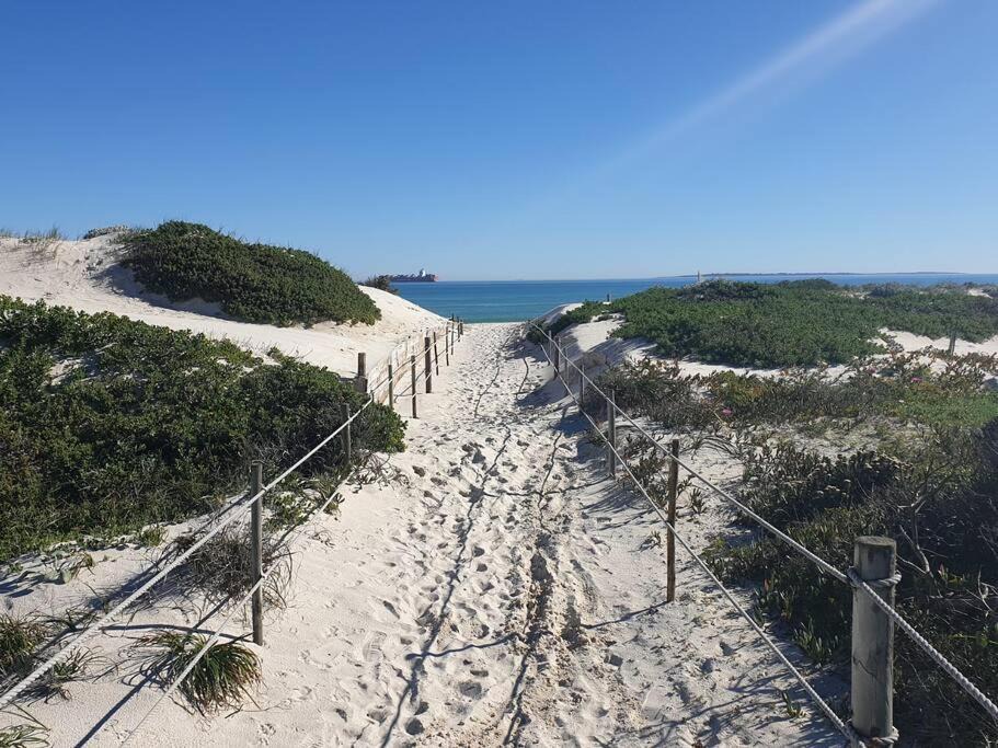 Photo of Others in Bloubergstrand