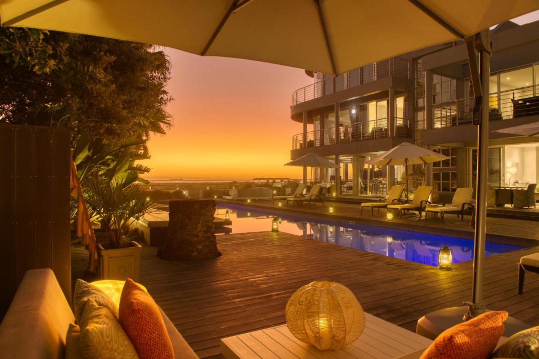 Photo of Patio Balcony in Sunset Beach