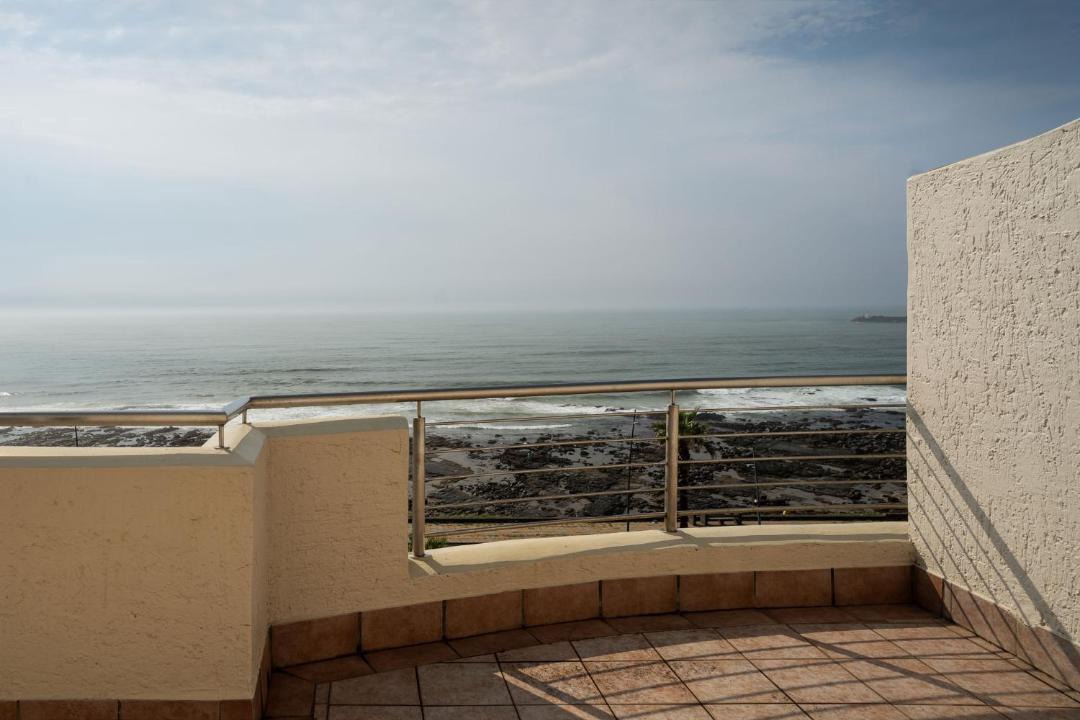 Photo of Patio Balcony in Quigney Beach