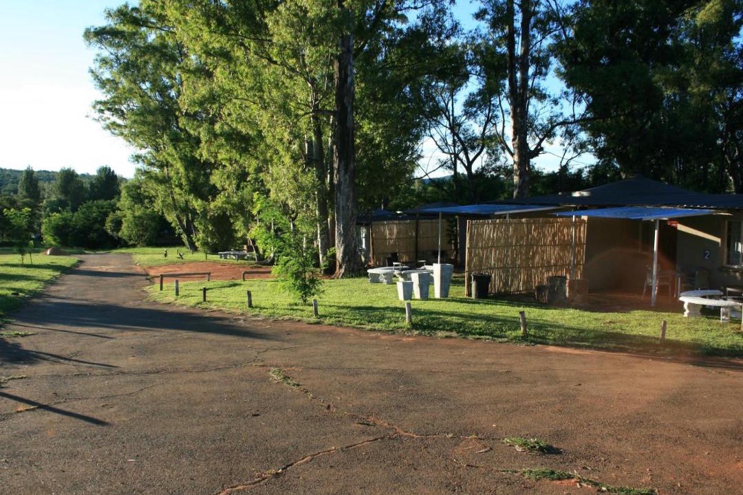 Photo of Others in Parys