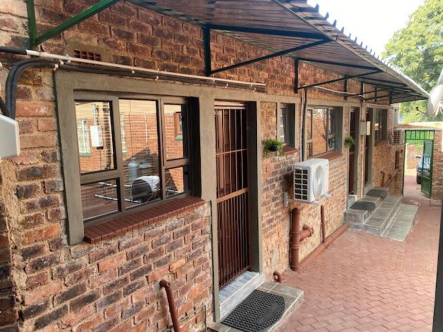 Photo of Others in Bezuidenhout Valley