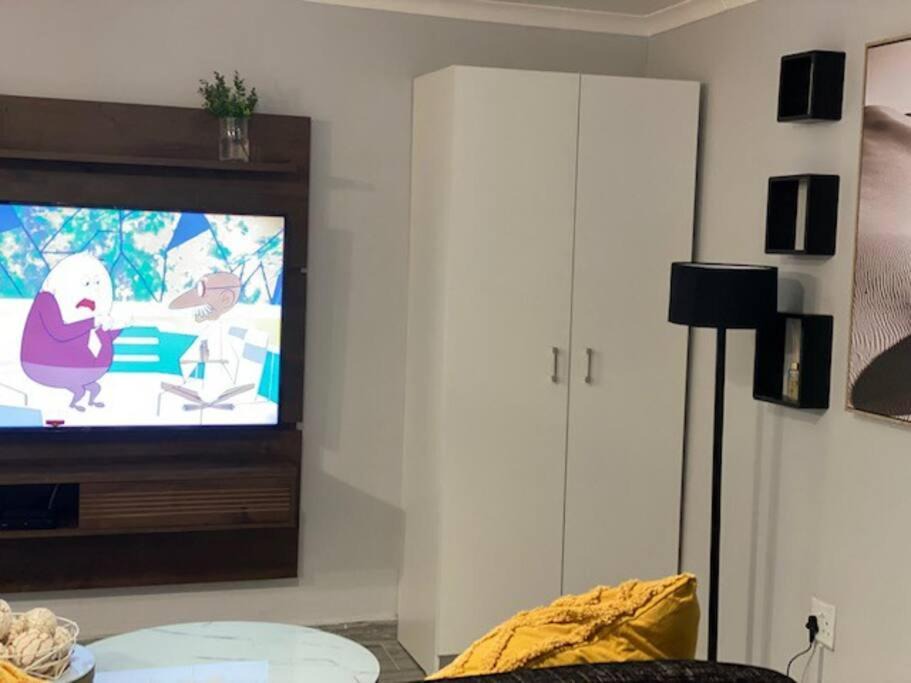 Photo of Livingroom in Bezuidenhout Valley