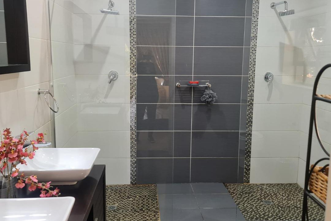 Photo of Bathroom in Cathkin Park