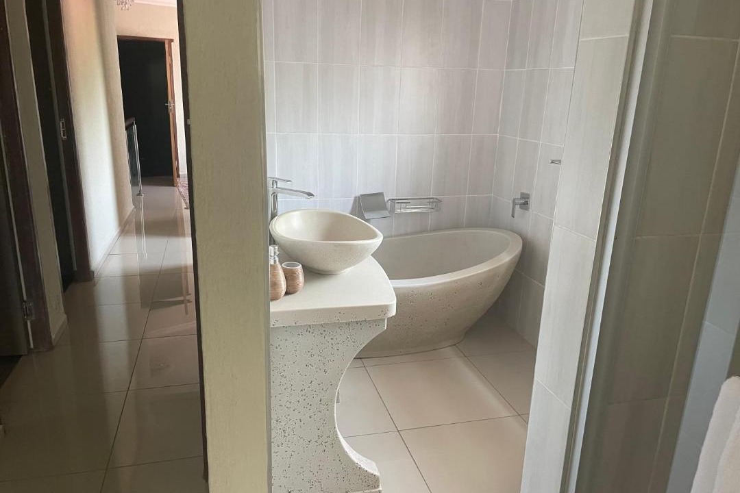 Photo of Bathroom in Hazyview