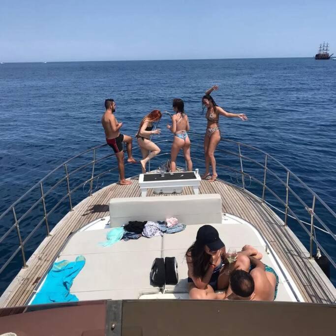 Photo of Human In Picture in Kemer
