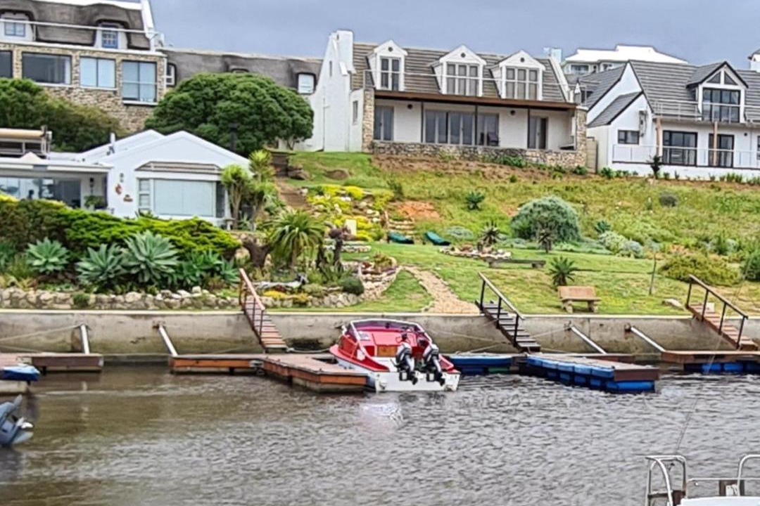 Photo of Others in Port Beaufort