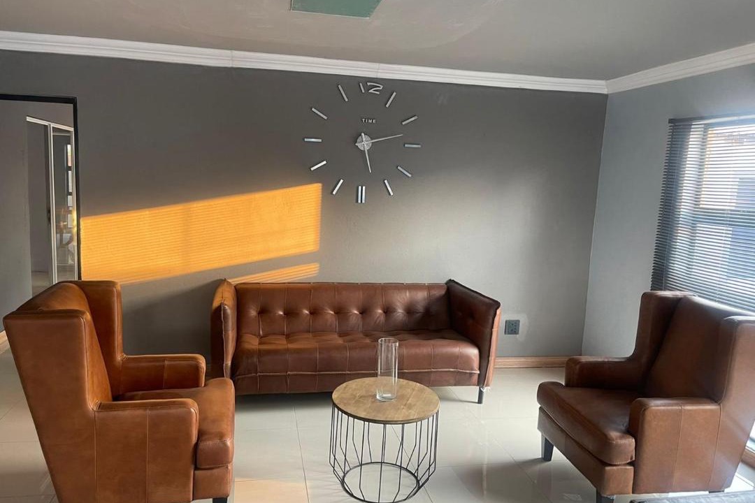 Photo of Livingroom in Temba