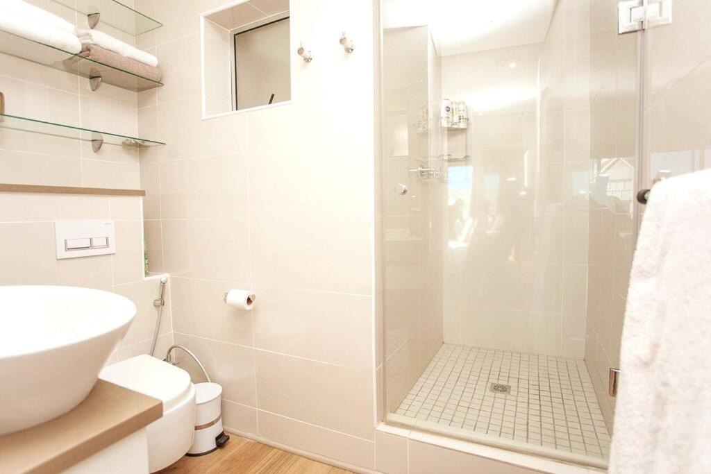Photo of Bathroom in Pollok Beach