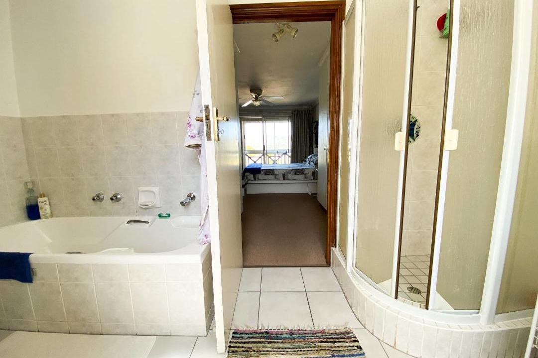 Photo of Bathroom in Knysna Central